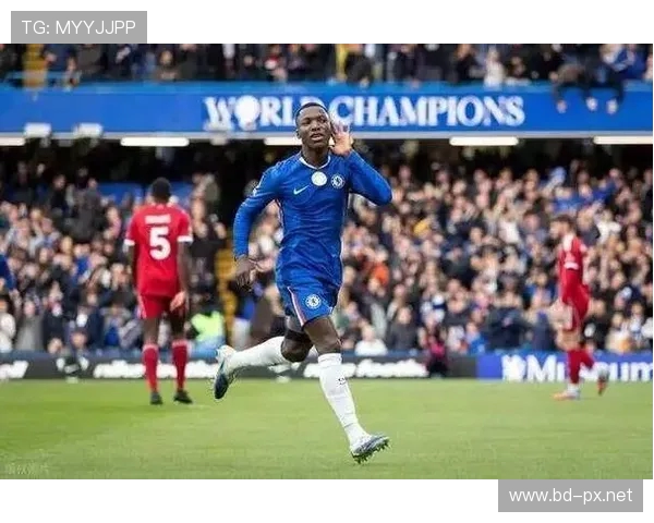 青训新星闪耀足总杯：英超梯队年轻球员的突围之战