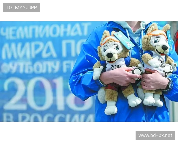 nike世界杯半袖引领夏日球迷潮流穿搭新风尚魅力解析与选购指南